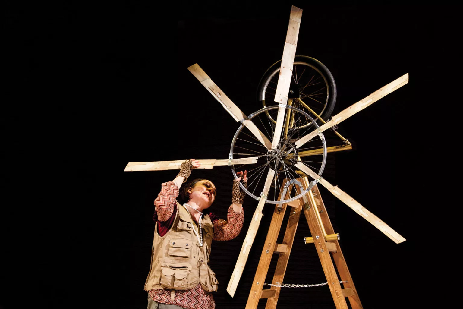 Talib und das Windfahrrad